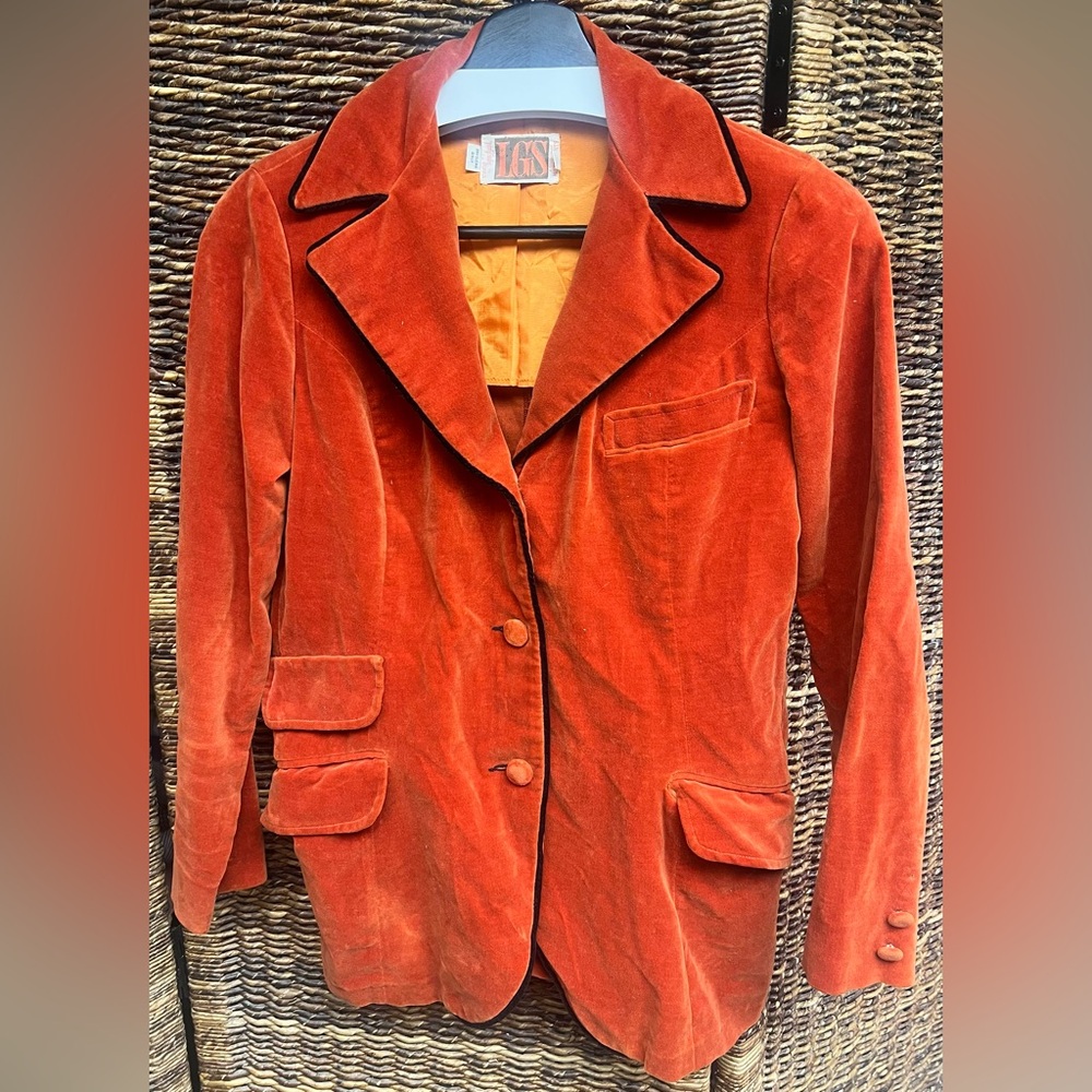 LGS- Vintage Women's Orange w/black trim Velvet‎ Blazer-Size:7/8 (Lynn Stewart)